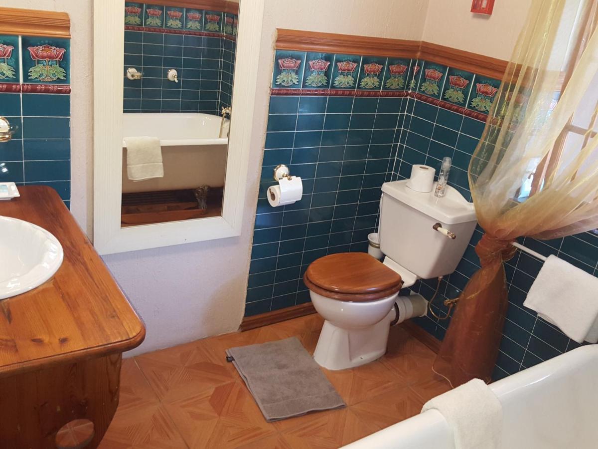 Grace Place Bnb Pretoria Panzió Kültér fotó