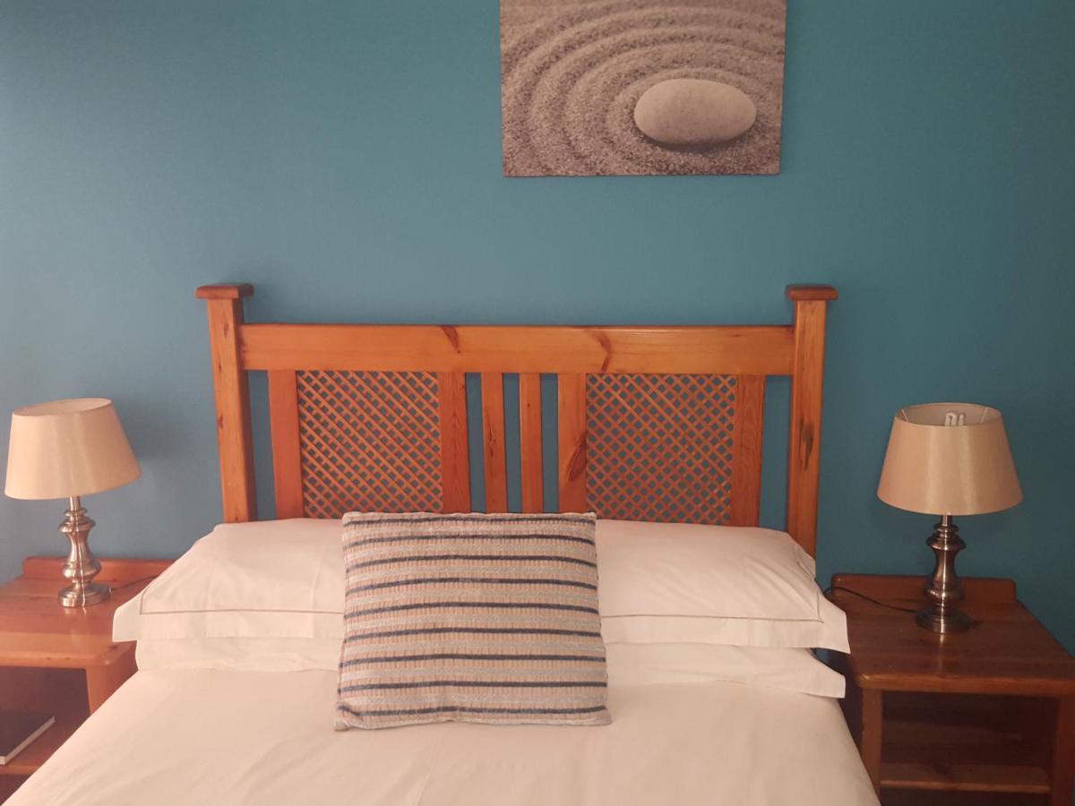 Grace Place Bnb Pretoria Panzió Kültér fotó